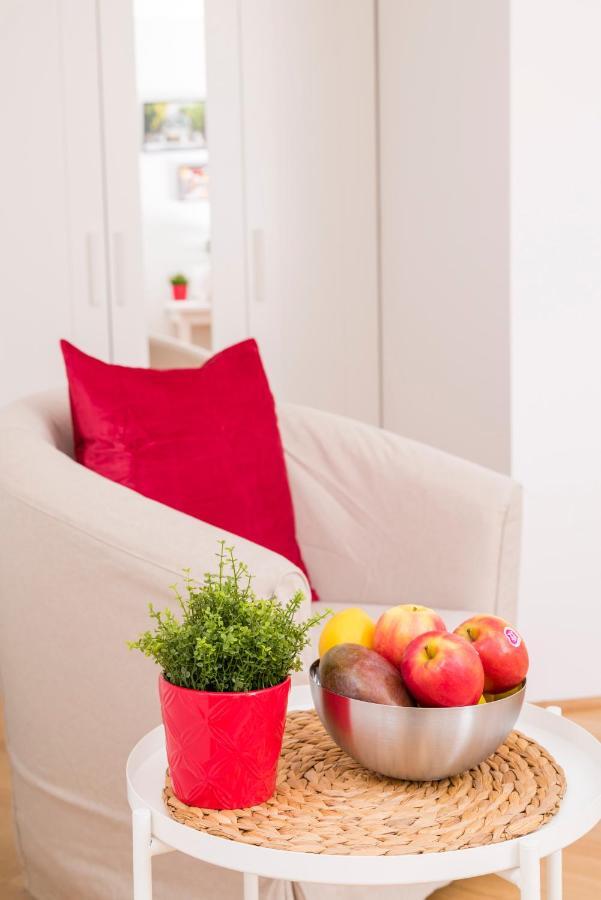 Red Monkey Vienna Apartment Exterior foto